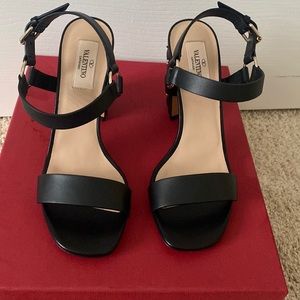 Brand new Valentino Garavani